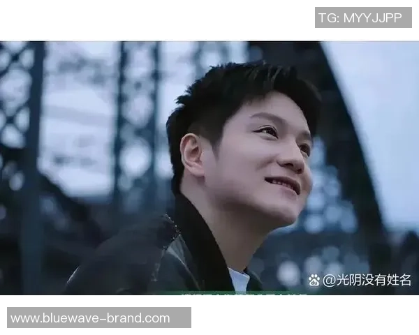 小胖足球明星的成长之路与辉煌成就揭秘